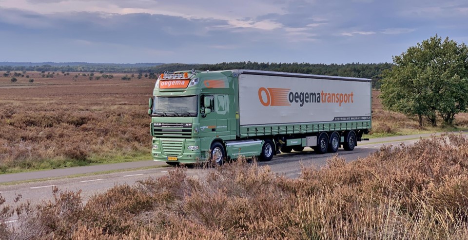 Oegema transport vrachtwagen